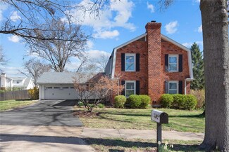 14489 Rogue River Dr, Chesterfield, MO 63017