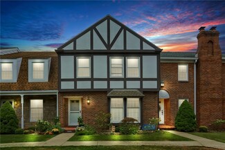 318 Windsor Ridge Unit 15, New Castle, PA 16105