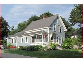 10 Cutts Island Ln, Kittery Point, ME 03905