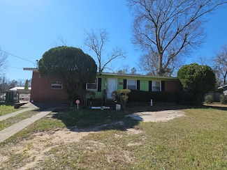 1521 Cora Jinks Ln, Albany, GA 31705