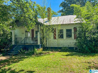 714 Central Ave, Talladega, AL 35160