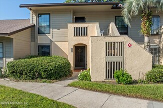 202 Cranes Lake Dr, Ponte Vedra Beach, FL 32082