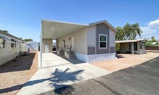 929 N Delaware Dr Unit 26, Apache Junction, AZ 85120