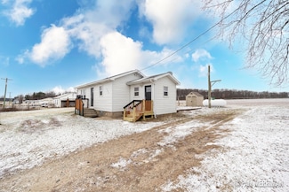 4700 N Greenville Rd, Lakeview, MI 48850