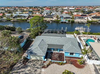 909 Birdie Way, Apollo Beach, FL 33572