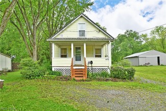 6693 N Park Ave, Cortland, OH 44410