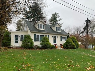 41 Woodrow Ave, Haverhill, MA 01830