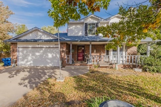 1834 S Red Oaks St, Wichita, KS 67207