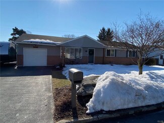 2086 Aster Rd, Macungie, PA 18062