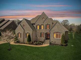 9133 Holstein Dr, Nolensville, TN 37135