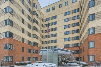 5052 N Marine Dr Unit D1, Chicago, IL 60640