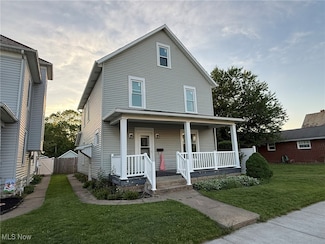 460 2nd St NW, New Philadelphia, OH 44663