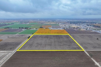 0 Mooney Blvd, Tulare, CA 93274