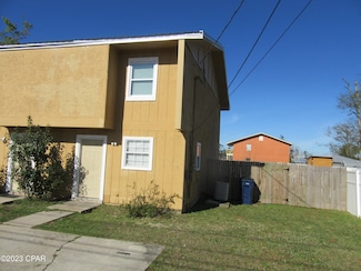 1013 Spring Ave, Panama City, FL 32401