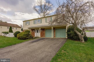 1905 Cardinal Lake Dr, Cherry Hill, NJ 08003
