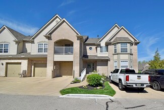 829 Neeb Rd, Cincinnati, OH 45233