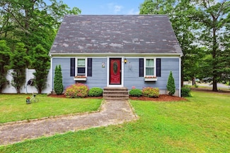 9 Jones Rd, Mashpee, MA 02649