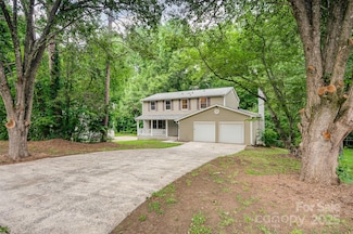 7008 Wannamaker Ln, Charlotte, NC 28226