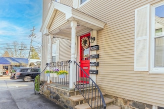 49 Atlantic Ave, Marblehead, MA 01945