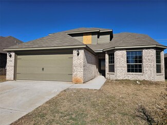 1148 Maplewood Ln, Crowley, TX 76036