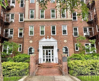 72-17 34th Ave Unit 1H, Jackson Heights, NY 11372