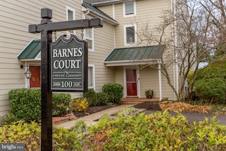 4 Barnes Ct, Doylestown, PA 18901