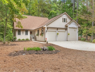 203 Long Reach Dr, Salem, SC 29676