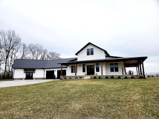 4036 Barry Rd, Maysville, KY 41056
