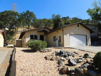 112 Parkview Ln, Napa, CA 94558