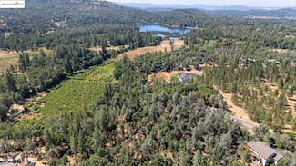 14464 Lorraine Ln, Sonora, CA 95370