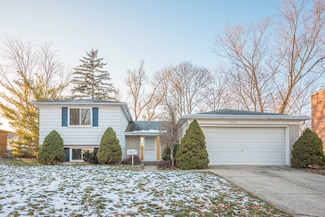 2766 Briarcliff St, Ann Arbor, MI 48105
