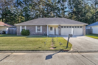 7540 Oaktree Ln, Haughton, LA 71037