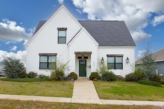 402 S Market, Benton, AR 72015