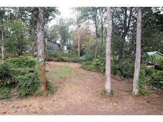 16644 SE Harold St, Milwaukie, OR 97267
