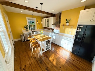 11 Hadwin Way, Boston, MA 02131