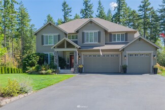 8068 Icicle Place NW, Silverdale, WA 98383