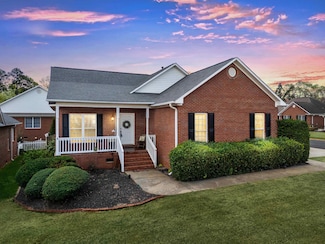 110 Hidden Ridge Dr, Spartanburg, SC 29301