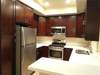 2239 Montrose Ave Unit 8, Montrose, CA 91020