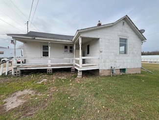 109 N Richmond St, Gillett, WI 54124
