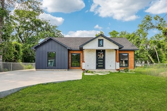 16731 Water Oak Dr, Channelview, TX 77530