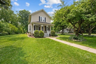 32W167 Army Trail Rd, Wayne, IL 60184