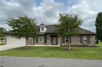 9188 Schexnayder St, Convent, LA 70723
