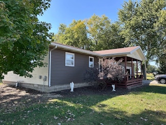 512 E Washington St, Littleton, IL 61452