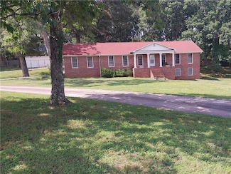 6005 Hendrix Rd, Cumming, GA 30040