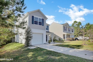 201 Bungalow Rd, Holly Ridge, NC 28445