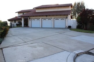 13713 Ridge Rd, Whittier, CA 90601