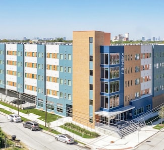 5220 Avenue J, Houston, TX 77011