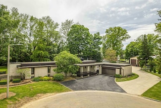 520 St Clare Ct, Monroe, WI 53566