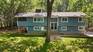 4 Castle Hill Rd, Windham, NH 03087