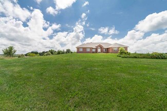 8211 Scott Rd, Cross Plains, WI 53528